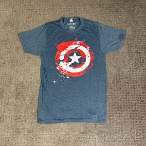 Captain America Graphic T-shirt S Shield Logo Distressed Marvel